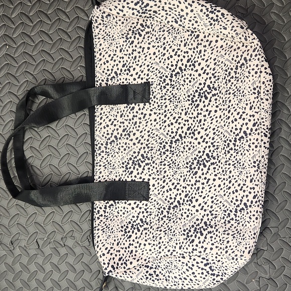 Handbags - Stylish Black and Cream Women's Tote Bag